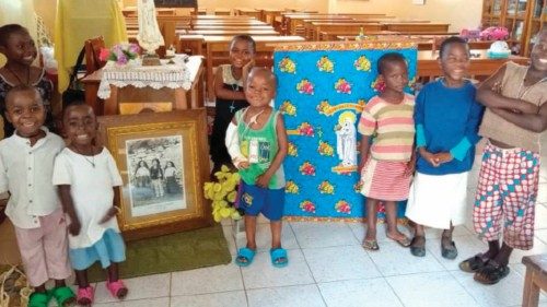 Costruire la riconciliazione insieme ai bambini QUO-293 Costruire la riconciliazione insieme ai bambini QUO-293