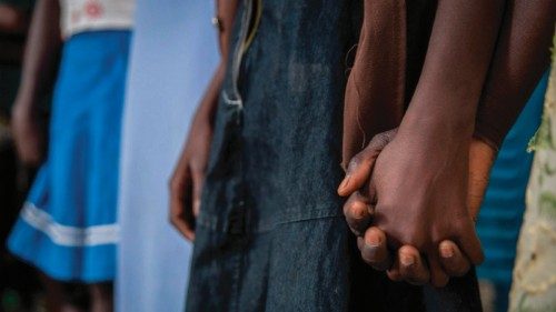 Il dramma dei bambini del Sudan in guerra QUO-298 Il dramma dei bambini del Sudan in guerra QUO-298