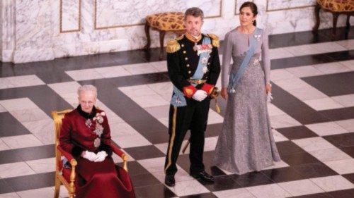 epa11052283 (FILE) - (L-R) Denmark's Queen Margrethe, Crown Prince Frederik and Crown Princess Mary ... epa11052283 (FILE) - (L-R) Denmark's Queen Margrethe, Crown Prince Frederik and Crown Princess Mary ...