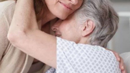 La “terapia” dell’amore contro la solitudine e lo scarto QUO-010 La “terapia” dell’amore contro la solitudine e lo scarto QUO-010