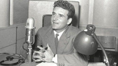 Il cronista che ascoltava le voci dei «piccoli» QUO-012 Il cronista che ascoltava le voci dei «piccoli» QUO-012
