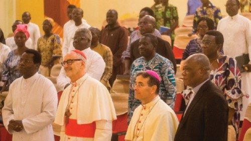 In Benin una «Chiesa verde» QUO-016 In Benin una «Chiesa verde» QUO-016