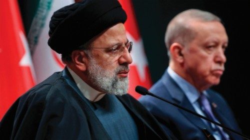Turkey's President Recep Tayyip Erdogan (R) and Iran's President Ebrahim Raisi attend a joint press ... Turkey's President Recep Tayyip Erdogan (R) and Iran's President Ebrahim Raisi attend a joint press ...