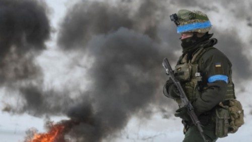 A Ukrainian serviceman attends mock anti-sabotage drills near the border with Russia, amid Russia's ... A Ukrainian serviceman attends mock anti-sabotage drills near the border with Russia, amid Russia's ...