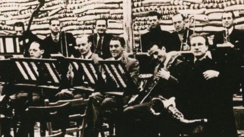  Una bolla musicale  QUO-022