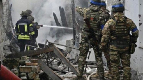  Due operatori umanitari francesi  morti in un raid russo   QUO-027