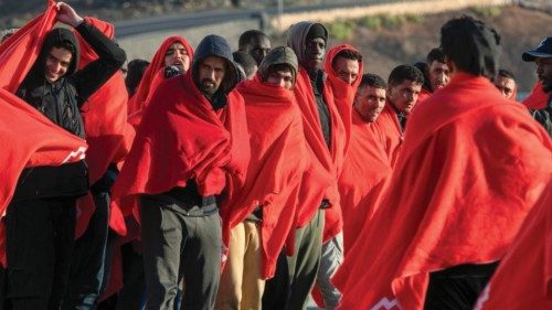 epa11128774 Migrants arrivel at the port of Arrecife in Lanzarote, Canary Islands, Spain, 05 ... epa11128774 Migrants arrivel at the port of Arrecife in Lanzarote, Canary Islands, Spain, 05 ...
