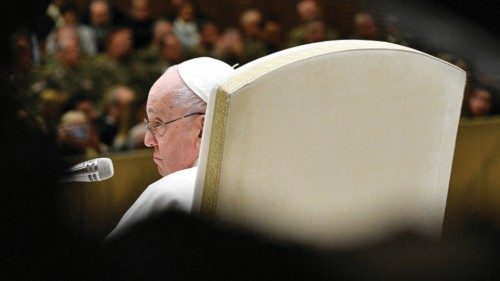 Il cuore di «Fiducia supplicans» è l’accoglienza QUO-032 Il cuore di «Fiducia supplicans» è l’accoglienza QUO-032