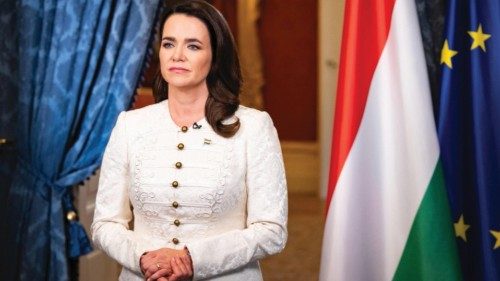 epa11143181 A handout photo made available by the Hungarian presidential Alexander Palace, of ... epa11143181 A handout photo made available by the Hungarian presidential Alexander Palace, of ...
