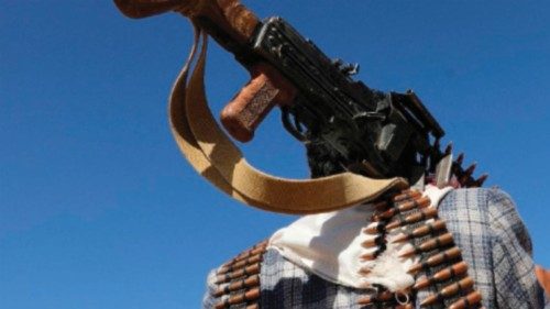 Lo spettro di una ripresa della pirateria somala al largo del Corno d’Africa QUO-038 Lo spettro di una ripresa della pirateria somala al largo del Corno d’Africa QUO-038
