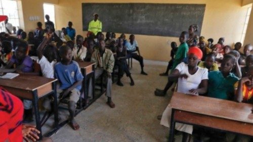  Istruzione in Africa: per l’Unesco è un investimento strategico  QUO-045