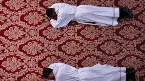 La vita pastorale è un’avventura eucaristica al servizio degli altri QUO-046 La vita pastorale è un’avventura eucaristica al servizio degli altri QUO-046