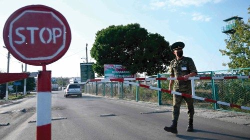 (FILES) A Transnistrian border guard secures an area at the Transnistria-Ukraine border at the ... (FILES) A Transnistrian border guard secures an area at the Transnistria-Ukraine border at the ...