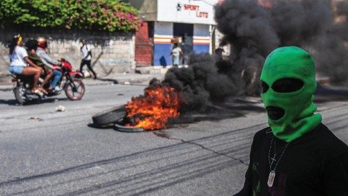 epa11192516 A hooded man is seen on the streets, in Port-au-Prince, Haiti, 01 March 2024, a day ... epa11192516 A hooded man is seen on the streets, in Port-au-Prince, Haiti, 01 March 2024, a day ...
