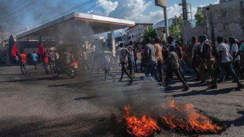 epa11205757 Protesters attend a demonstration held to demand the resignation of Prime Minister Ariel ... epa11205757 Protesters attend a demonstration held to demand the resignation of Prime Minister Ariel ...