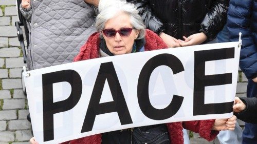 Tutti contribuiscano alla pace e alla riconciliazione ad Haiti QUO-059 Tutti contribuiscano alla pace e alla riconciliazione ad Haiti QUO-059