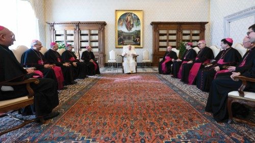 La visita «ad limina Apostolorum» dei vescovi delle Marche QUO-059 La visita «ad limina Apostolorum» dei vescovi delle Marche QUO-059