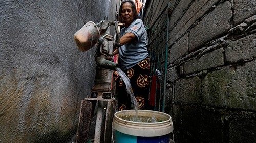 epa11233043 A resident fetches water from a pump well in Marikina City, Metro Manila, Philippines, ... epa11233043 A resident fetches water from a pump well in Marikina City, Metro Manila, Philippines, ...