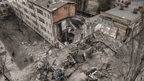 epa11242835 A handout photo made available by the State Emergency Service shows Ukrainian rescuers ... epa11242835 A handout photo made available by the State Emergency Service shows Ukrainian rescuers ...