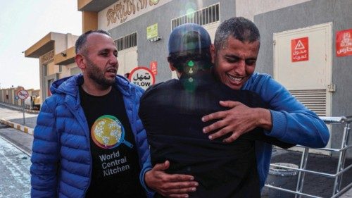 TOPSHOT - Relatives and friends mourn the death of Saif Abu Taha, a staff member of the US-based aid ... TOPSHOT - Relatives and friends mourn the death of Saif Abu Taha, a staff member of the US-based aid ...