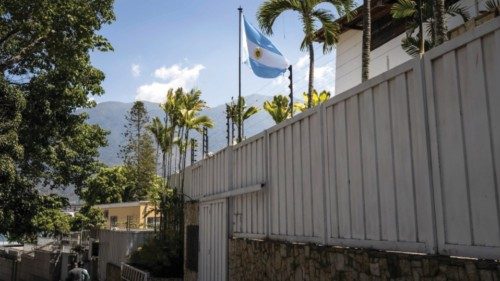 epa11247097 People pass the Argentine embassy headquarters in Caracas, Venezuela, 27 March 2024. A ... epa11247097 People pass the Argentine embassy headquarters in Caracas, Venezuela, 27 March 2024. A ...