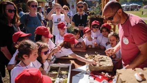 VILLAGGIO PER LA TERRA
Earth Day Italia
Villa Borghese
Roma 23 aprile 2018
© Lorenzo Gobbi/Smile ... VILLAGGIO PER LA TERRA
Earth Day Italia
Villa Borghese
Roma 23 aprile 2018
© Lorenzo Gobbi/Smile ...