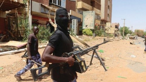 Guerra in Sudan: 28 vittime per un attacco dei paramilitari QUO-080 Guerra in Sudan: 28 vittime per un attacco dei paramilitari QUO-080