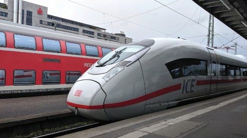  Trasporto su ferro: Roma tra le peggiori capitali europee  QUO-086