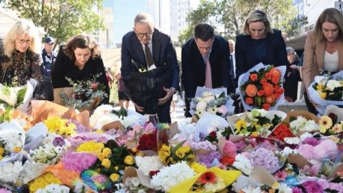 Il dolore del Papa per l’attentato a Sydney QUO-086 Il dolore del Papa per l’attentato a Sydney QUO-086