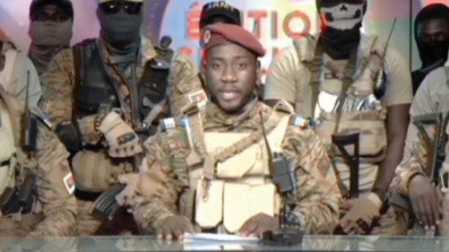 Espulsi dal Burkina Faso tre diplomatici francesi QUO-090 Espulsi dal Burkina Faso tre diplomatici francesi QUO-090