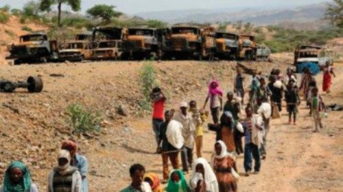 Etiopia: 50.000 in fuga per i combattimenti nel nord QUO-093 Etiopia: 50.000 in fuga per i combattimenti nel nord QUO-093
