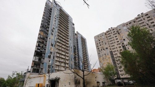 epa11297810 Damaged residential buildings after shelling in Kharkiv, northeastern Ukraine, 24 April ...