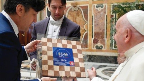 C’è bisogno di esercitare la logica per contrastare l’abuso dei nuovi media QUO-095 C’è bisogno di esercitare la logica per contrastare l’abuso dei nuovi media QUO-095
