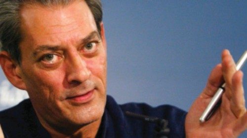 (FILES) US writer Paul Auster takes part in a press conference, 18 October 2006 in the northern ...