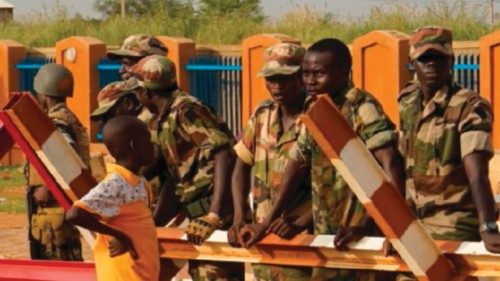 Niger: truppe russe nella base aerea che ospita militari Usa QUO-100 Niger: truppe russe nella base aerea che ospita militari Usa QUO-100