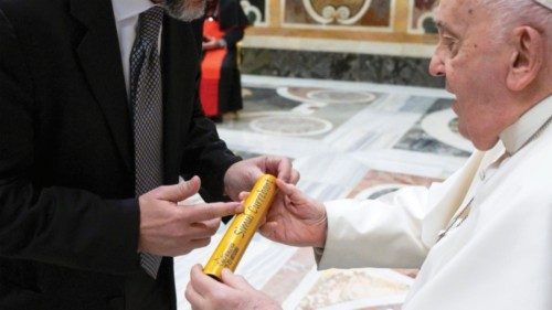  «Giochi di pace»:  il libro della Lev con  la prefazione del Papa   QUO-100