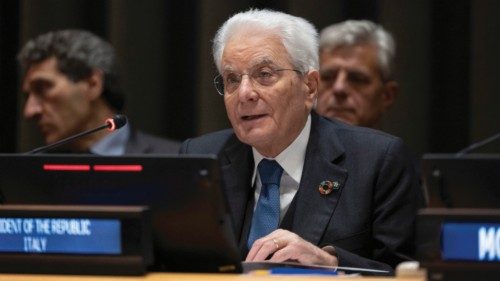 Il Presidente della Repubblica Sergio Mattarella al Palazzo di Vetro delle Nazioni Unite durante la ... Il Presidente della Repubblica Sergio Mattarella al Palazzo di Vetro delle Nazioni Unite durante la ...