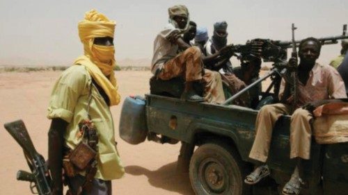 Sudan: Hrw denuncia crimini di guerra e pulizia etnica QUO-105 Sudan: Hrw denuncia crimini di guerra e pulizia etnica QUO-105