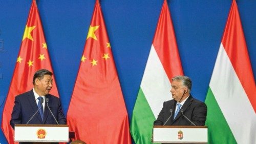 epa11329744 Chinese President Xi Jinping (L) speaks during his joint press confrence with Hungarian ... epa11329744 Chinese President Xi Jinping (L) speaks during his joint press confrence with Hungarian ...