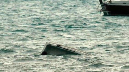 Naufragio di migranti al largo delle coste del Senegal QUO-106 Naufragio di migranti al largo delle coste del Senegal QUO-106