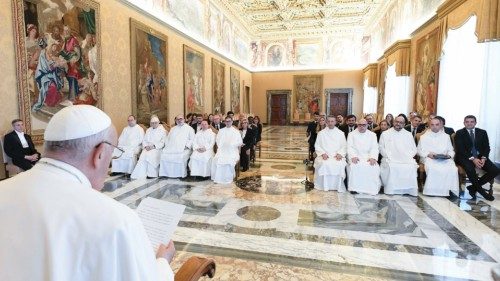 Spiritualmente vicini ai problemi e alle angosce del mondo QUO-107 Spiritualmente vicini ai problemi e alle angosce del mondo QUO-107
