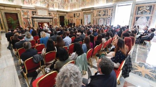 Il confronto con la realtà vale più delle ideologie QUO-107 Il confronto con la realtà vale più delle ideologie QUO-107