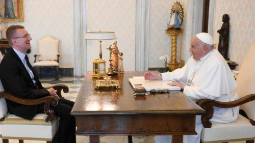  Udienza al presidente  della Repubblica di Lettonia  QUO-110