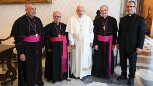 La visita «ad limina» dei vescovi di Malta QUO-111 La visita «ad limina» dei vescovi di Malta QUO-111