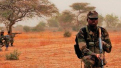  Benin: otto jihadisti uccisi dall’esercito nel nord  QUO-111