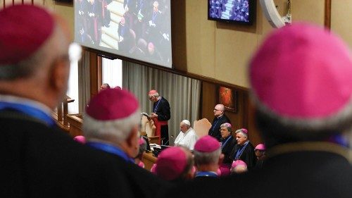 Con i vescovi italiani QUO-116 Con i vescovi italiani QUO-116