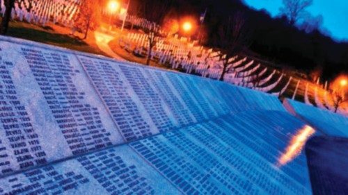 Srebrenica continua ad alimentare tensioni nei Balcani QUO-119 Srebrenica continua ad alimentare tensioni nei Balcani QUO-119