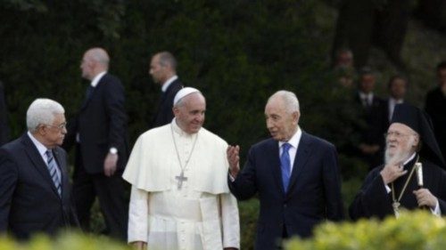 L’8 giugno il Papa in preghiera per la Terra Santa QUO-122 L’8 giugno il Papa in preghiera per la Terra Santa QUO-122