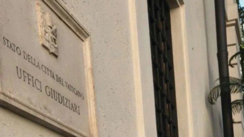 Ex dipendente della Fabbrica di San Pietro agli arresti per tentata estorsione QUO-127 Ex dipendente della Fabbrica di San Pietro agli arresti per tentata estorsione QUO-127
