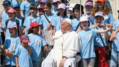 «Il Signore ci dia la forza di lottare sempre per la pace» QUO-132 «Il Signore ci dia la forza di lottare sempre per la pace» QUO-132